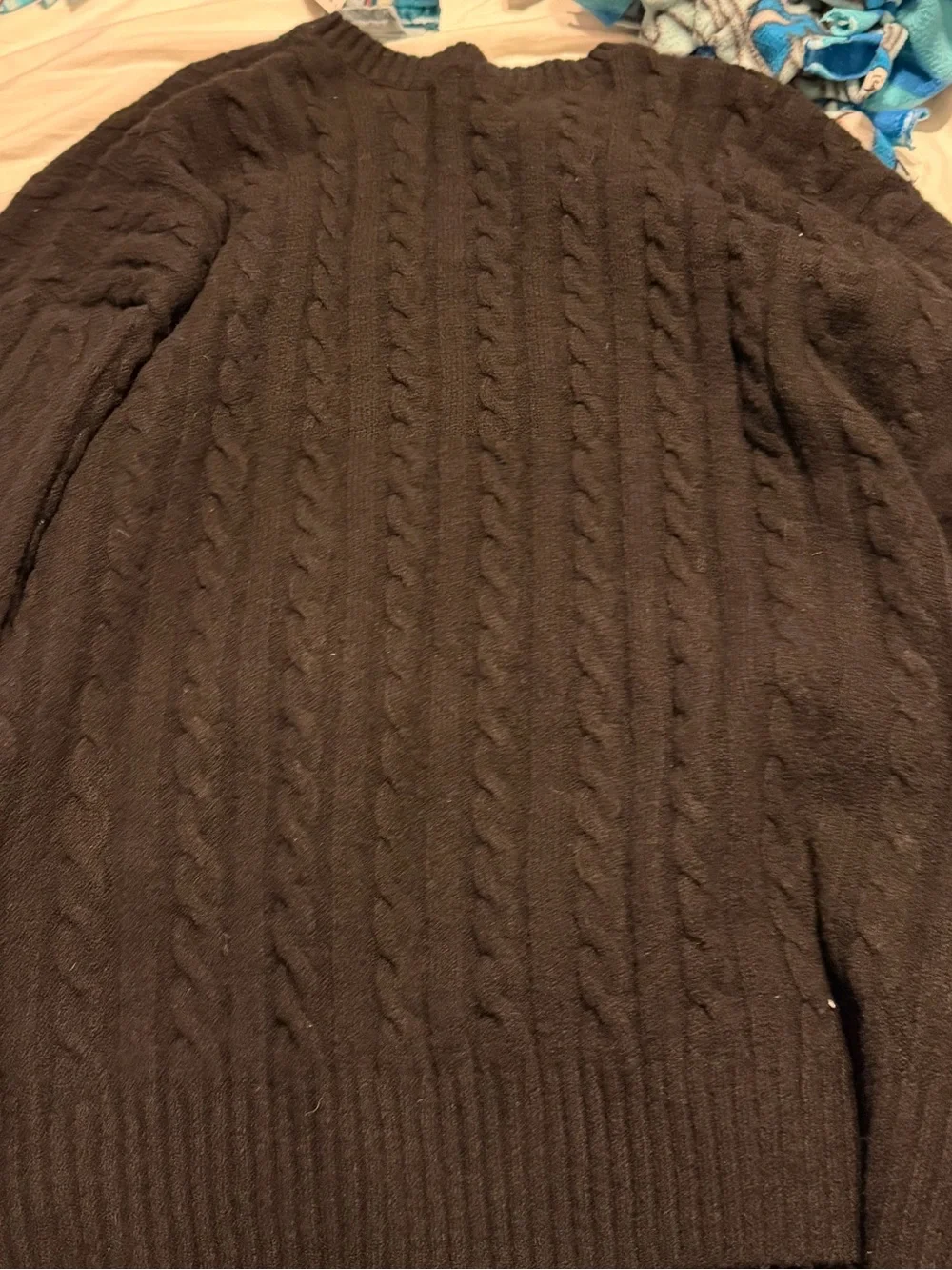 Hollister women’s Cable Knit Crewneck Sweater - Black